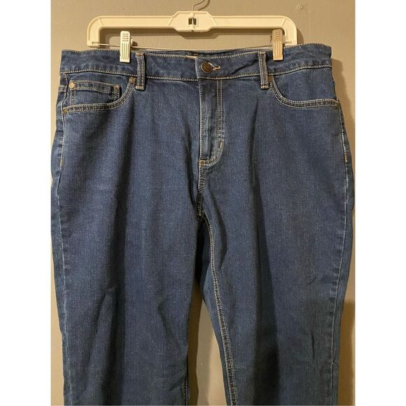 Blue Mountain Dark Wash Straight Leg Jeans Size 16 NWOT - Picture 3 of 6